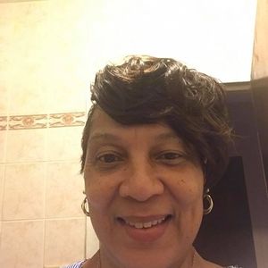 Meet your Posher, Renee